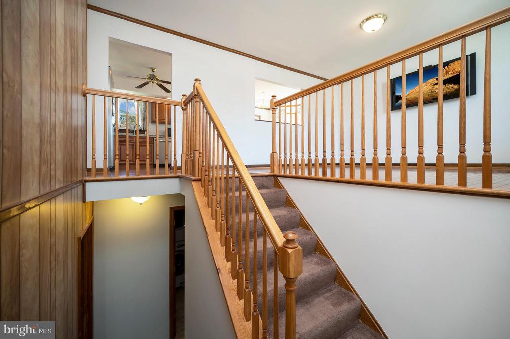 713 SHAMROCK DR, FREDERICKSBURG, Virginia 22407, 4 Bedrooms Bedrooms, ,3 BathroomsBathrooms,Residential,713 SHAMROCK DR,VASP2039752 MLS # VASP2039752