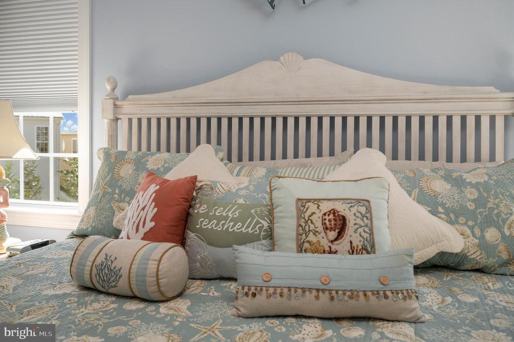 7910 BURBANK AVE, FREDERICKSBURG, Virginia 22407, 3 Bedrooms Bedrooms, ,3 BathroomsBathrooms,Residential,7910 BURBANK AVE,VASP2039818 MLS # VASP2039818