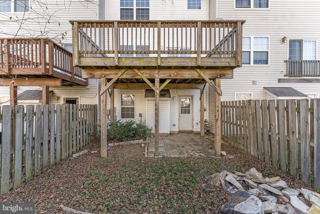 7008 WYTHEVILLE CIR, FREDERICKSBURG, Virginia 22407, 3 Bedrooms Bedrooms, ,2 BathroomsBathrooms,Residential,SALEM FIELDS,7008 WYTHEVILLE CIR,VASP2039960 MLS # VASP2039960