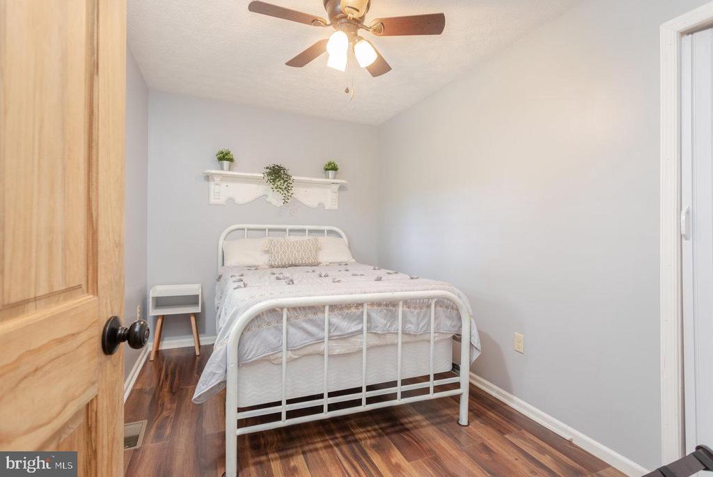 159 PARK VIEW LN, SHENANDOAH, Virginia 22849, 3 Bedrooms Bedrooms, ,2 BathroomsBathrooms,Residential,159 PARK VIEW LN,VAPA2006168 MLS # VAPA2006168