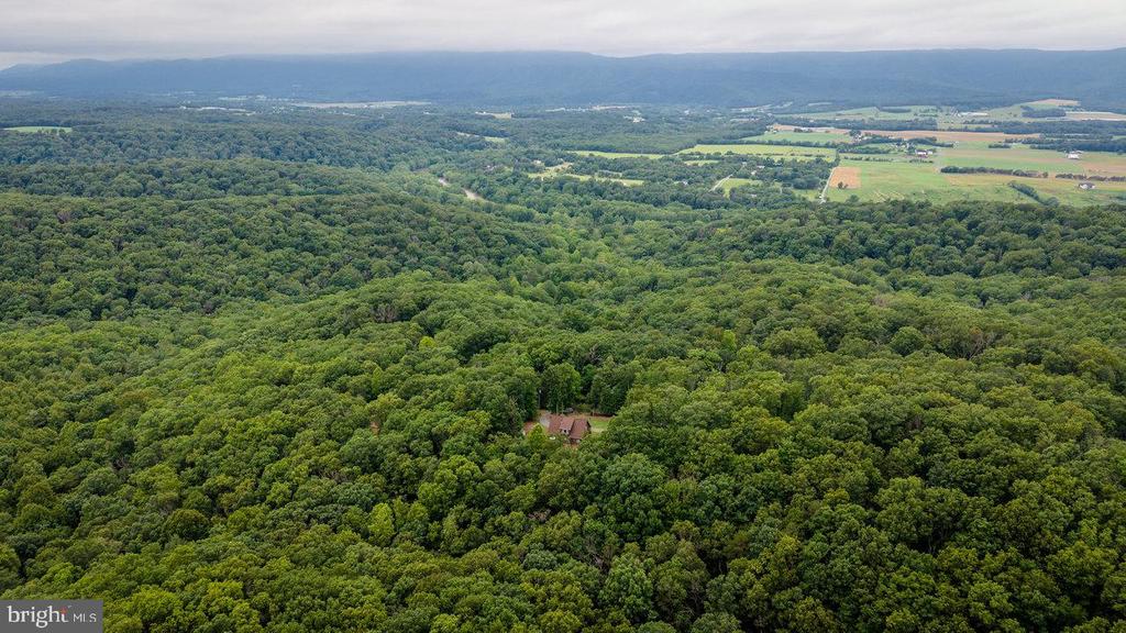 159 PARK VIEW LN, SHENANDOAH, Virginia 22849, 3 Bedrooms Bedrooms, ,2 BathroomsBathrooms,Residential,159 PARK VIEW LN,VAPA2006168 MLS # VAPA2006168