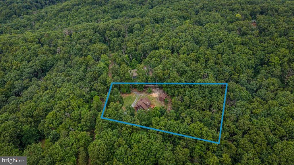 159 PARK VIEW LN, SHENANDOAH, Virginia 22849, 3 Bedrooms Bedrooms, ,2 BathroomsBathrooms,Residential,159 PARK VIEW LN,VAPA2006168 MLS # VAPA2006168