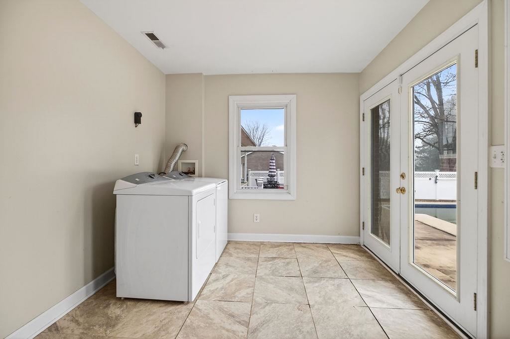 138 TINKLING SPRING RD, FISHERSVILLE, Virginia 22939, 3 Bedrooms Bedrooms, ,2 BathroomsBathrooms,Residential,138 TINKLING SPRING RD,673797 MLS # 673797