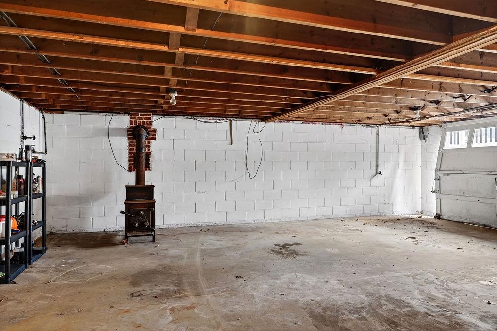 138 TINKLING SPRING RD, FISHERSVILLE, Virginia 22939, 3 Bedrooms Bedrooms, ,2 BathroomsBathrooms,Residential,138 TINKLING SPRING RD,673797 MLS # 673797