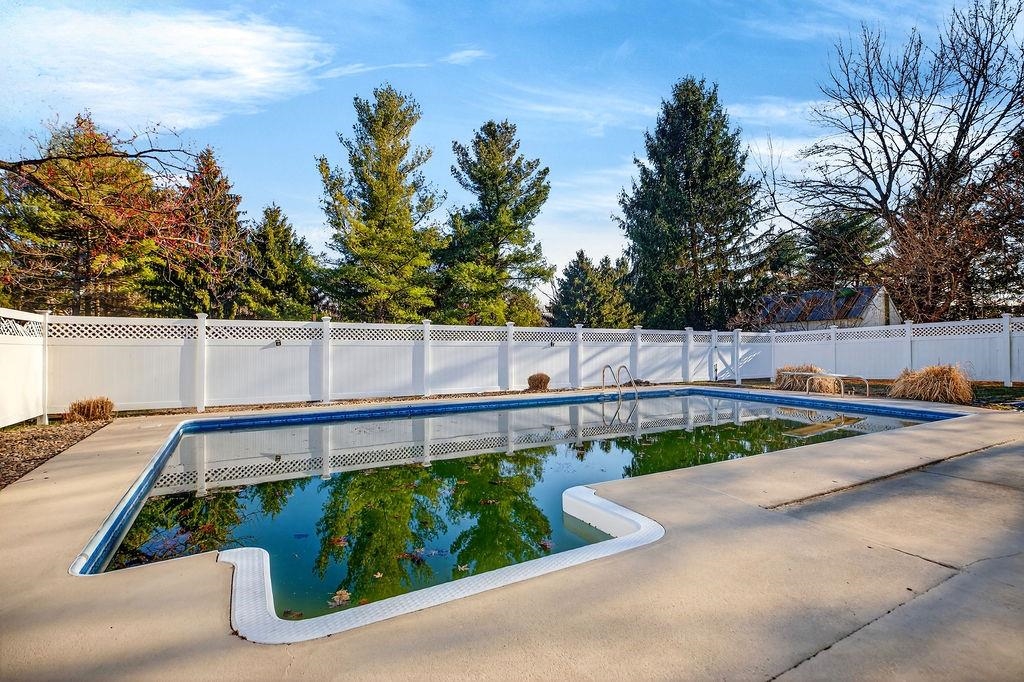 138 TINKLING SPRING RD, FISHERSVILLE, Virginia 22939, 3 Bedrooms Bedrooms, ,2 BathroomsBathrooms,Residential,138 TINKLING SPRING RD,673797 MLS # 673797