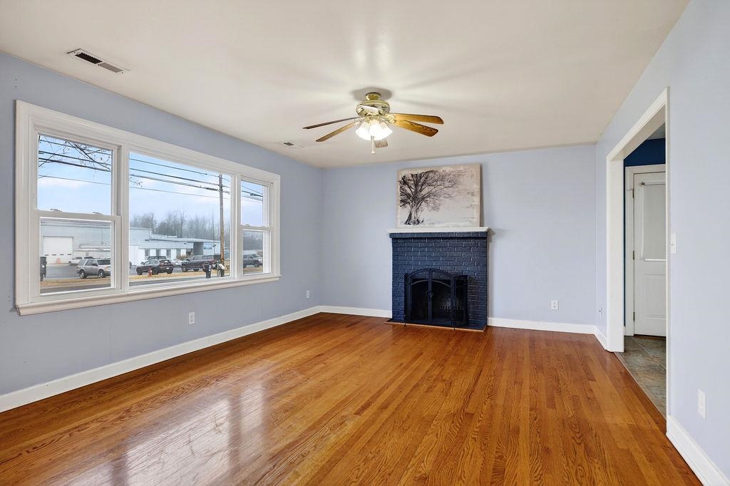 138 TINKLING SPRING RD, FISHERSVILLE, Virginia 22939, 3 Bedrooms Bedrooms, ,2 BathroomsBathrooms,Residential,138 TINKLING SPRING RD,673797 MLS # 673797