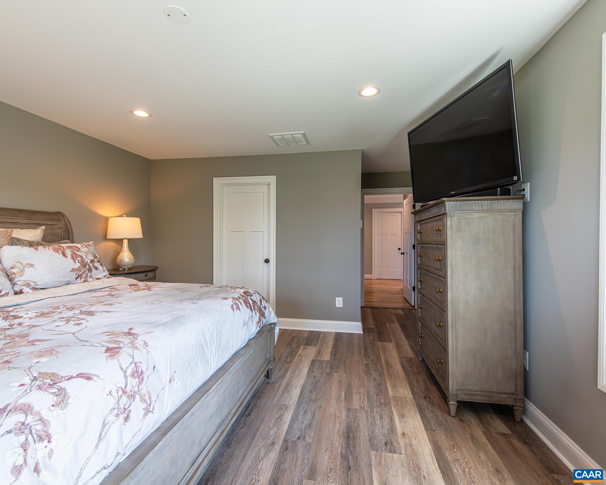 28 RED PINE DR, ZION CROSSROADS, Virginia 22942, 4 Bedrooms Bedrooms, ,3 BathroomsBathrooms,Residential,28 RED PINE DR,673924 MLS # 673924