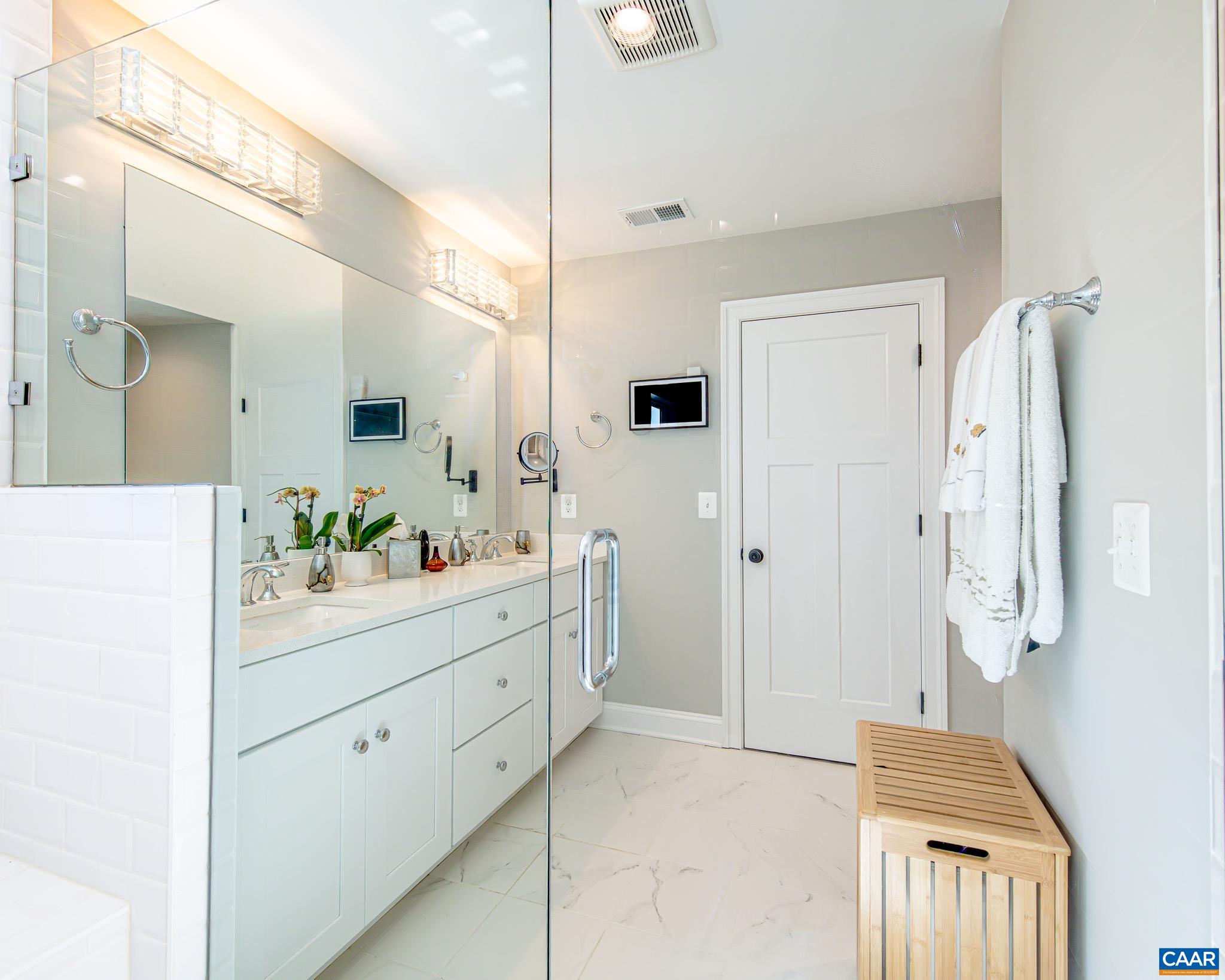 28 RED PINE DR, ZION CROSSROADS, Virginia 22942, 4 Bedrooms Bedrooms, ,3 BathroomsBathrooms,Residential,28 RED PINE DR,673924 MLS # 673924