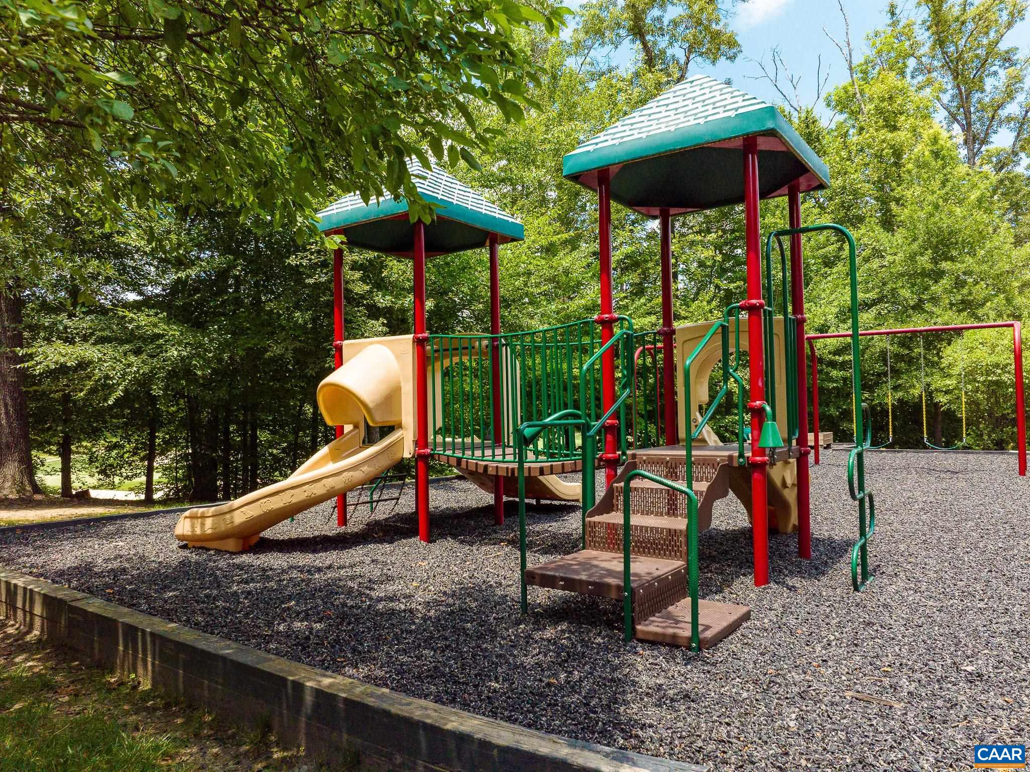 28 RED PINE DR, ZION CROSSROADS, Virginia 22942, 4 Bedrooms Bedrooms, ,3 BathroomsBathrooms,Residential,28 RED PINE DR,673924 MLS # 673924