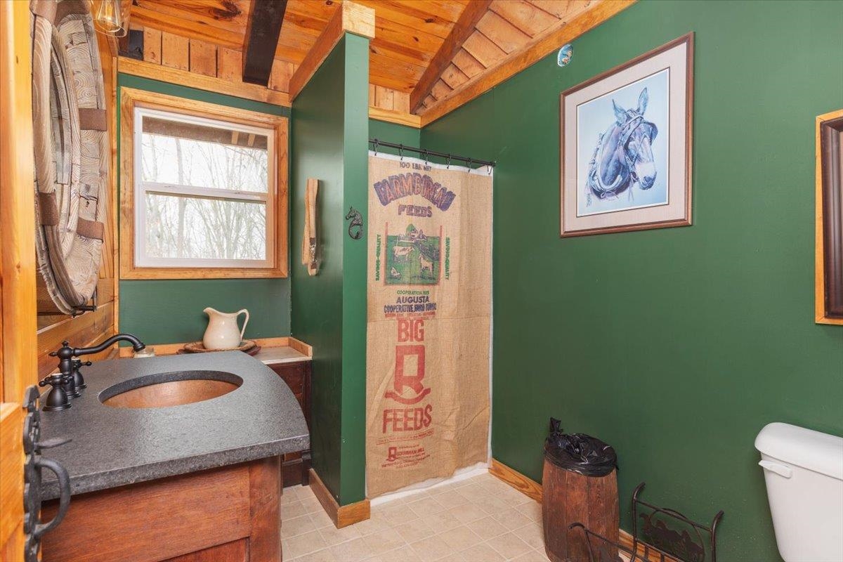 612 PAINE RUN RD, GROTTOES, Virginia 24441, 3 Bedrooms Bedrooms, ,2 BathroomsBathrooms,Residential,612 PAINE RUN RD,673986 MLS # 673986