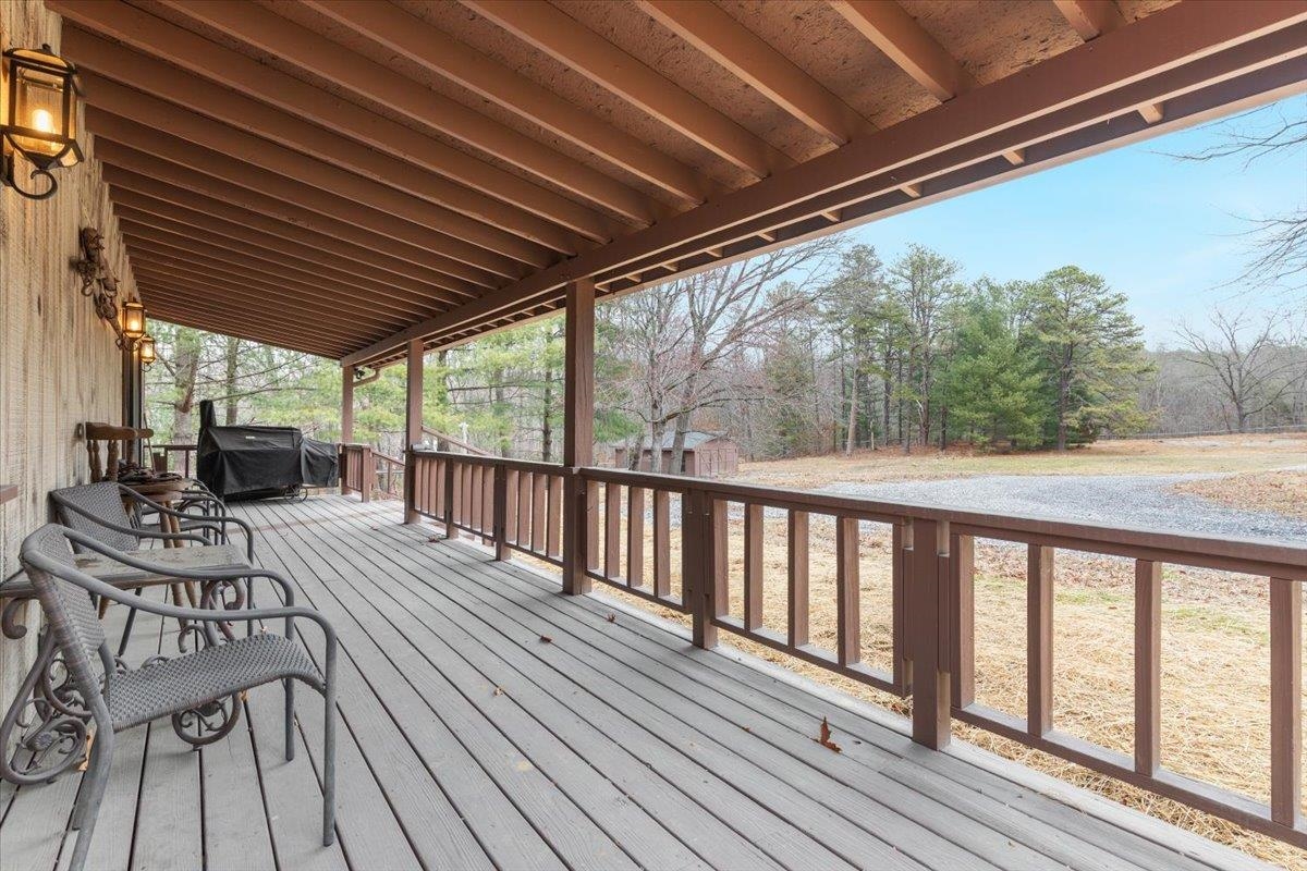 612 PAINE RUN RD, GROTTOES, Virginia 24441, 3 Bedrooms Bedrooms, ,2 BathroomsBathrooms,Residential,612 PAINE RUN RD,673986 MLS # 673986