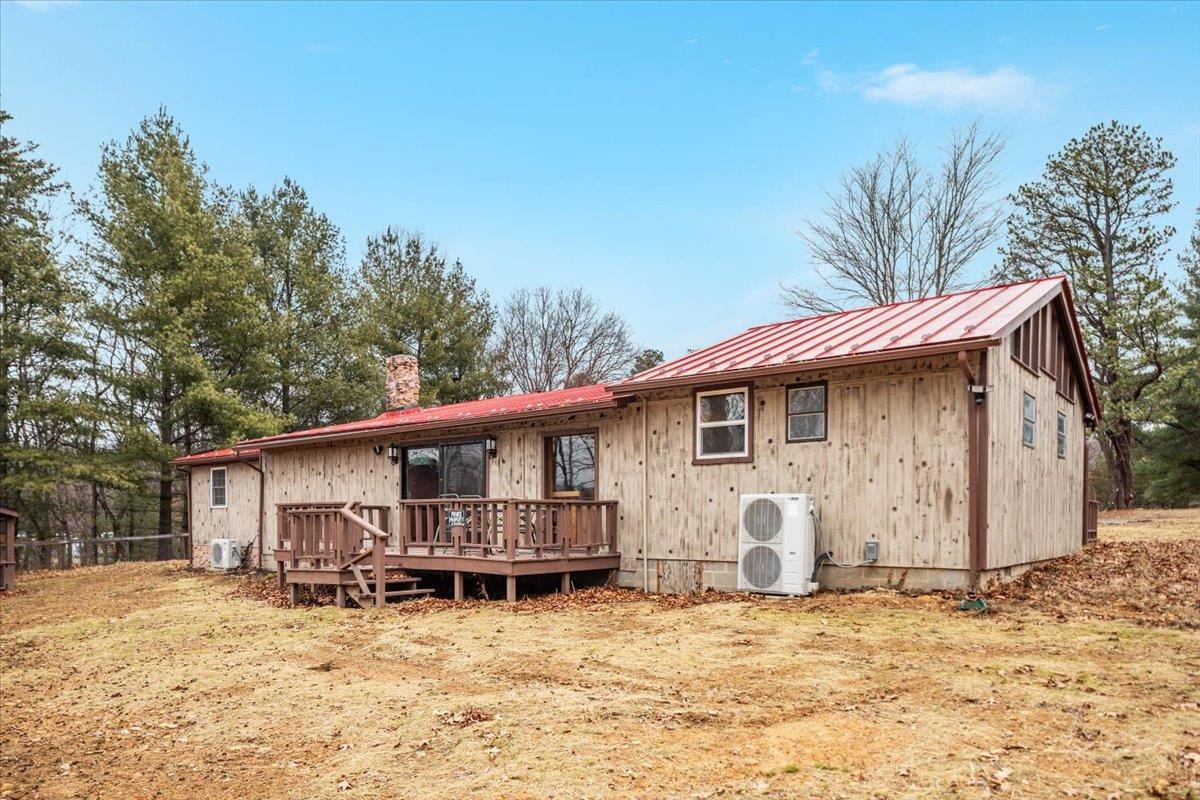 612 PAINE RUN RD, GROTTOES, Virginia 24441, 3 Bedrooms Bedrooms, ,2 BathroomsBathrooms,Residential,612 PAINE RUN RD,673986 MLS # 673986