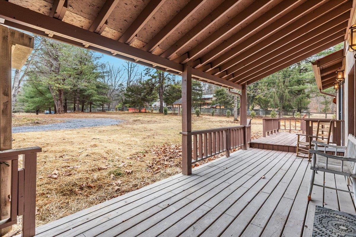 612 PAINE RUN RD, GROTTOES, Virginia 24441, 3 Bedrooms Bedrooms, ,2 BathroomsBathrooms,Residential,612 PAINE RUN RD,673986 MLS # 673986