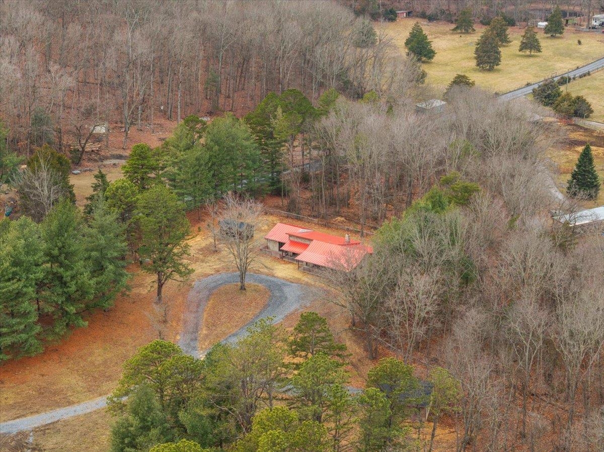 612 PAINE RUN RD, GROTTOES, Virginia 24441, 3 Bedrooms Bedrooms, ,2 BathroomsBathrooms,Residential,612 PAINE RUN RD,673986 MLS # 673986