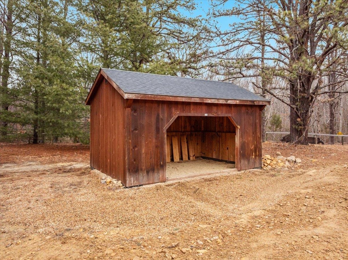 612 PAINE RUN RD, GROTTOES, Virginia 24441, 3 Bedrooms Bedrooms, ,2 BathroomsBathrooms,Residential,612 PAINE RUN RD,673986 MLS # 673986