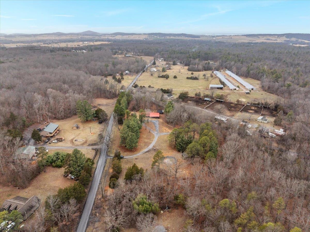 612 PAINE RUN RD, GROTTOES, Virginia 24441, 3 Bedrooms Bedrooms, ,2 BathroomsBathrooms,Residential,612 PAINE RUN RD,673986 MLS # 673986