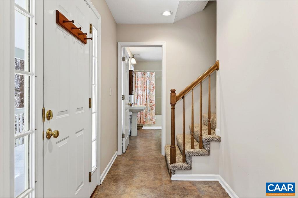 9 DOGWOOD LN, NELLYSFORD, Virginia 22958, 3 Bedrooms Bedrooms, ,2 BathroomsBathrooms,Residential,9 DOGWOOD LN,674094 MLS # 674094