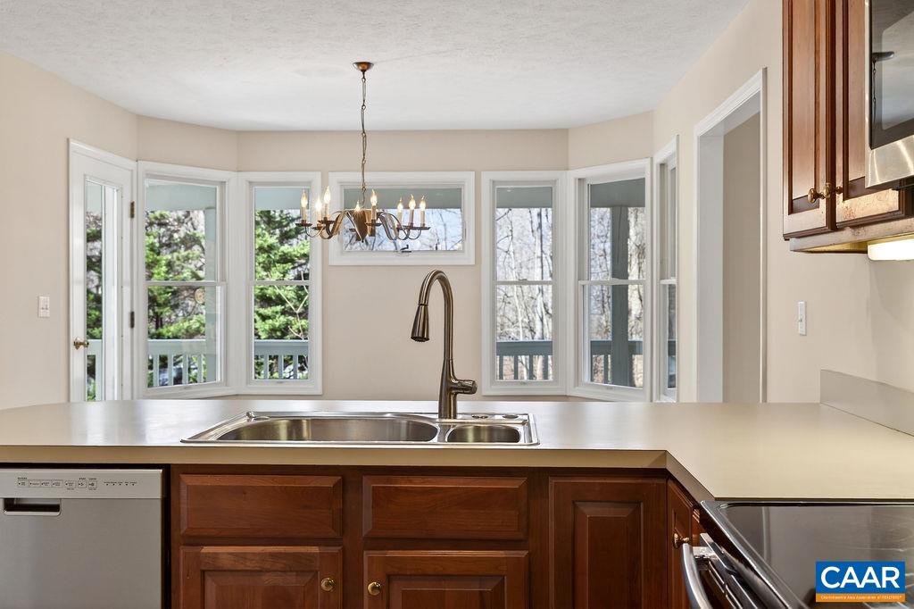 9 DOGWOOD LN, NELLYSFORD, Virginia 22958, 3 Bedrooms Bedrooms, ,2 BathroomsBathrooms,Residential,9 DOGWOOD LN,674094 MLS # 674094