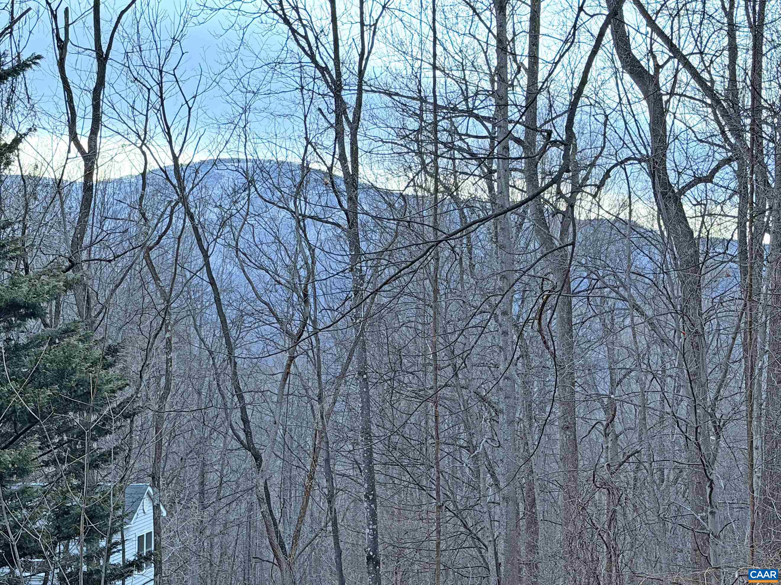 Nice seasonal mountain views