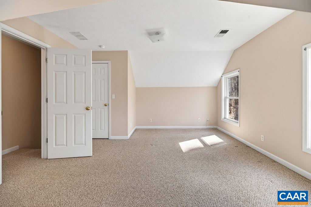 9 DOGWOOD LN, NELLYSFORD, Virginia 22958, 3 Bedrooms Bedrooms, ,2 BathroomsBathrooms,Residential,9 DOGWOOD LN,674094 MLS # 674094