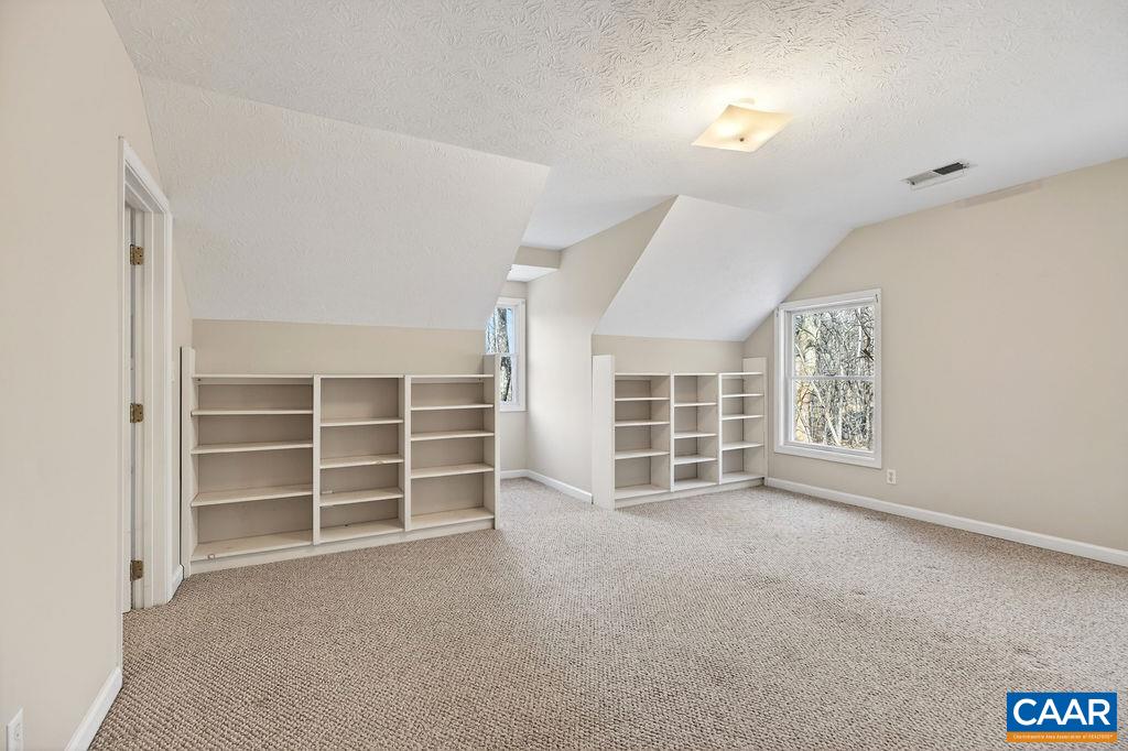 9 DOGWOOD LN, NELLYSFORD, Virginia 22958, 3 Bedrooms Bedrooms, ,2 BathroomsBathrooms,Residential,9 DOGWOOD LN,674094 MLS # 674094