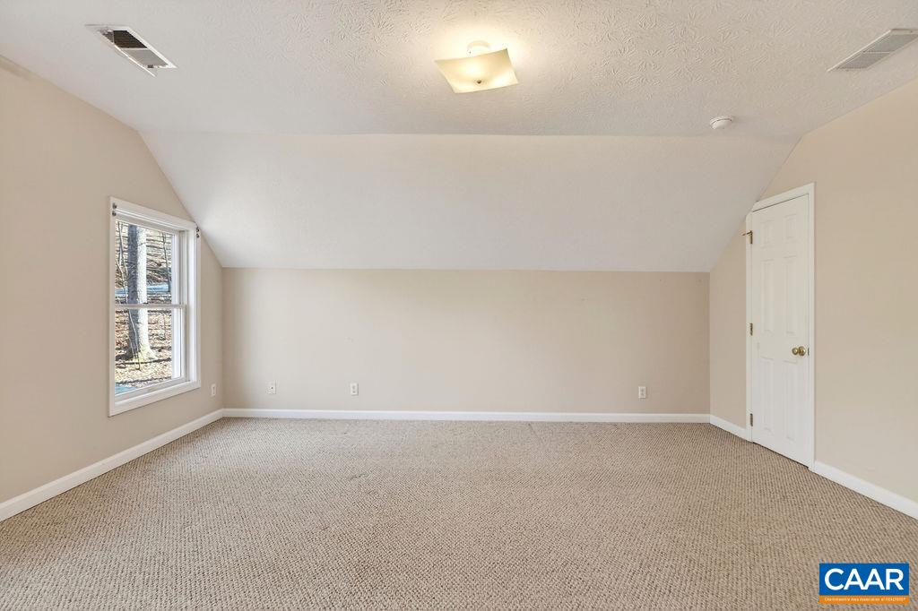 9 DOGWOOD LN, NELLYSFORD, Virginia 22958, 3 Bedrooms Bedrooms, ,2 BathroomsBathrooms,Residential,9 DOGWOOD LN,674094 MLS # 674094