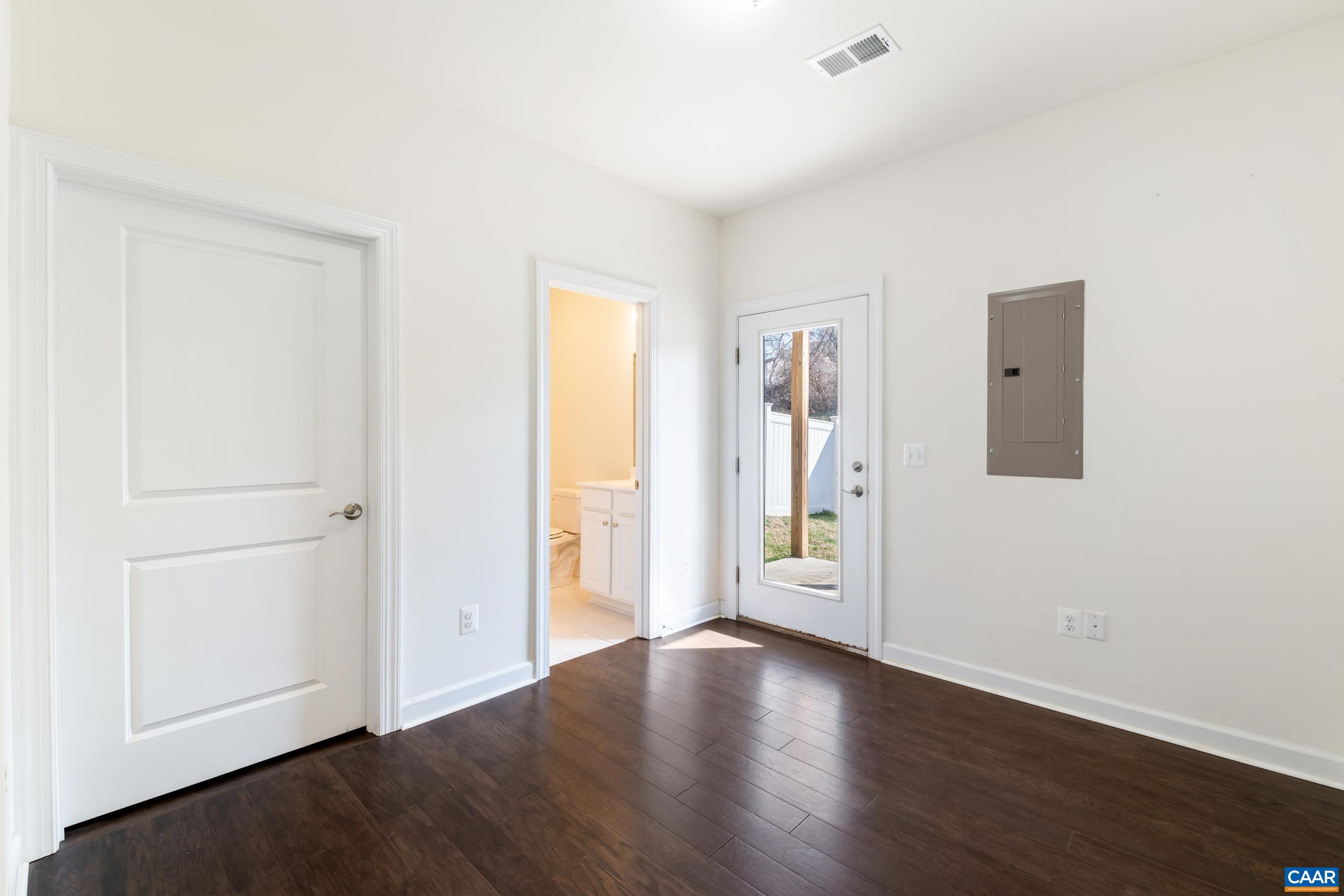 152 JUNCTION LN, CHARLOTTESVILLE, Virginia 22902, 3 Bedrooms Bedrooms, ,3 BathroomsBathrooms,Residential,152 JUNCTION LN,674105 MLS # 674105