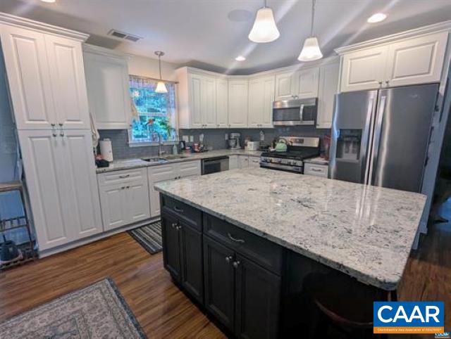 4489 CAMPBELL RD, TROY, Virginia 22974, 3 Bedrooms Bedrooms, ,2 BathroomsBathrooms,Residential,4489 CAMPBELL RD,674117 MLS # 674117