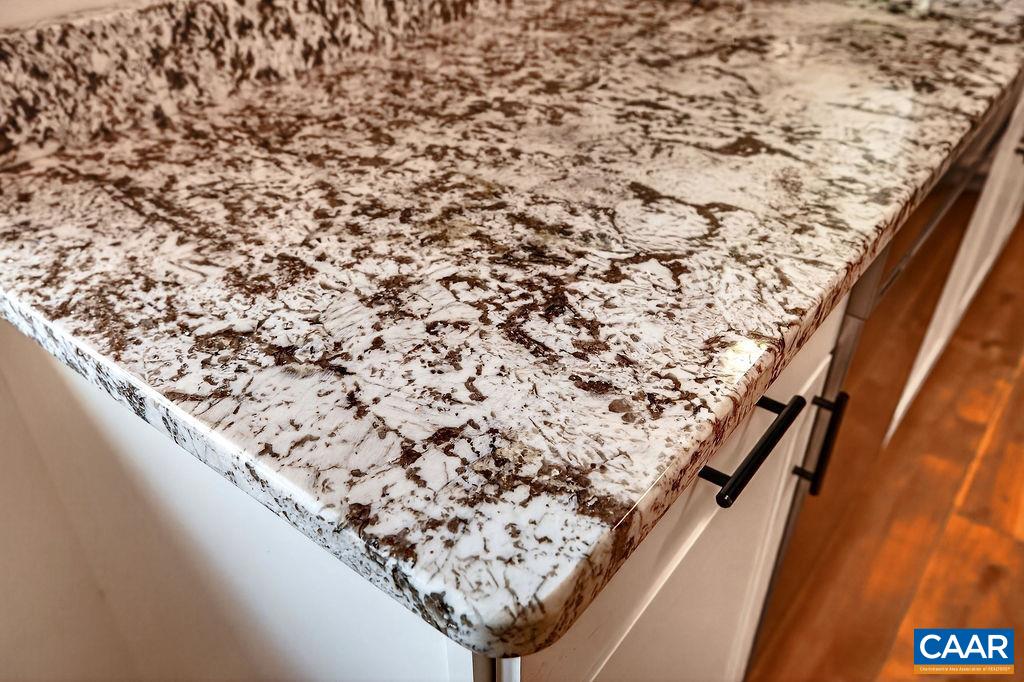 205 STONEWALL DR, WAYNESBORO, Virginia 22980, 4 Bedrooms Bedrooms, ,3 BathroomsBathrooms,Residential,205 STONEWALL DR,674153 MLS # 674153