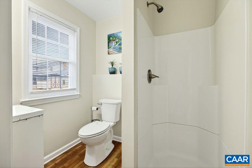 205 STONEWALL DR, WAYNESBORO, Virginia 22980, 4 Bedrooms Bedrooms, ,3 BathroomsBathrooms,Residential,205 STONEWALL DR,674153 MLS # 674153