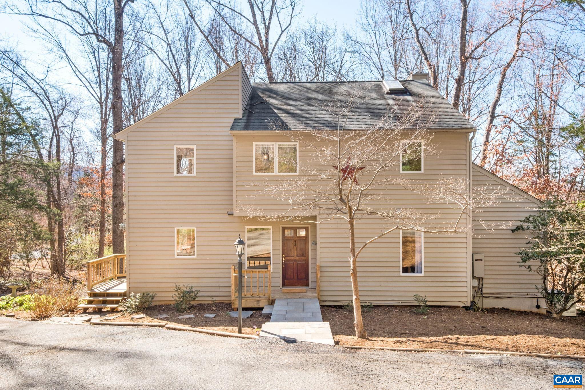 274 GREY DOVE LN, CHARLOTTESVILLE, Virginia 22903, 3 Bedrooms Bedrooms, ,3 BathroomsBathrooms,Residential,274 GREY DOVE LN,674178 MLS # 674178