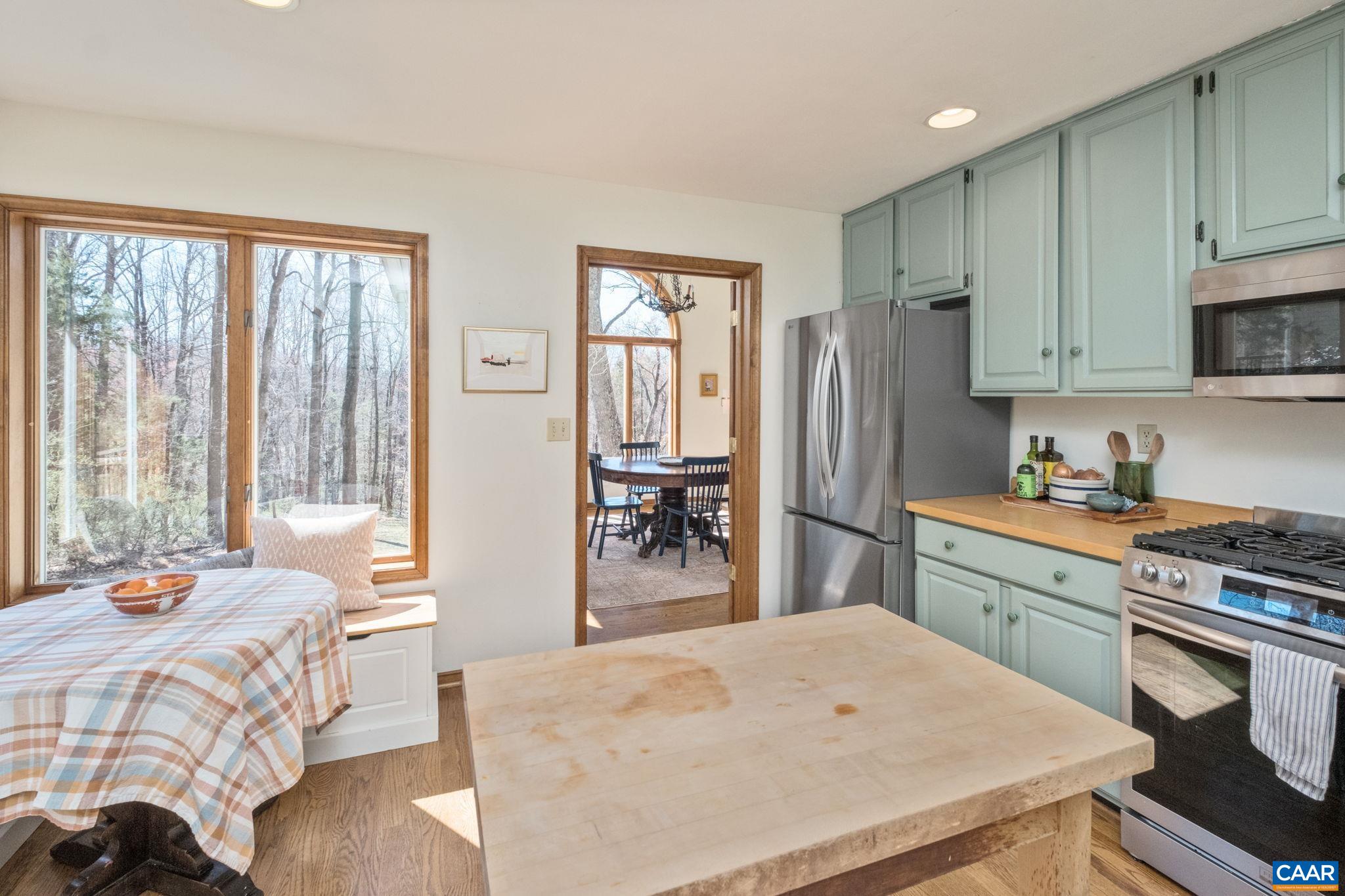 274 GREY DOVE LN, CHARLOTTESVILLE, Virginia 22903, 3 Bedrooms Bedrooms, ,3 BathroomsBathrooms,Residential,274 GREY DOVE LN,674178 MLS # 674178