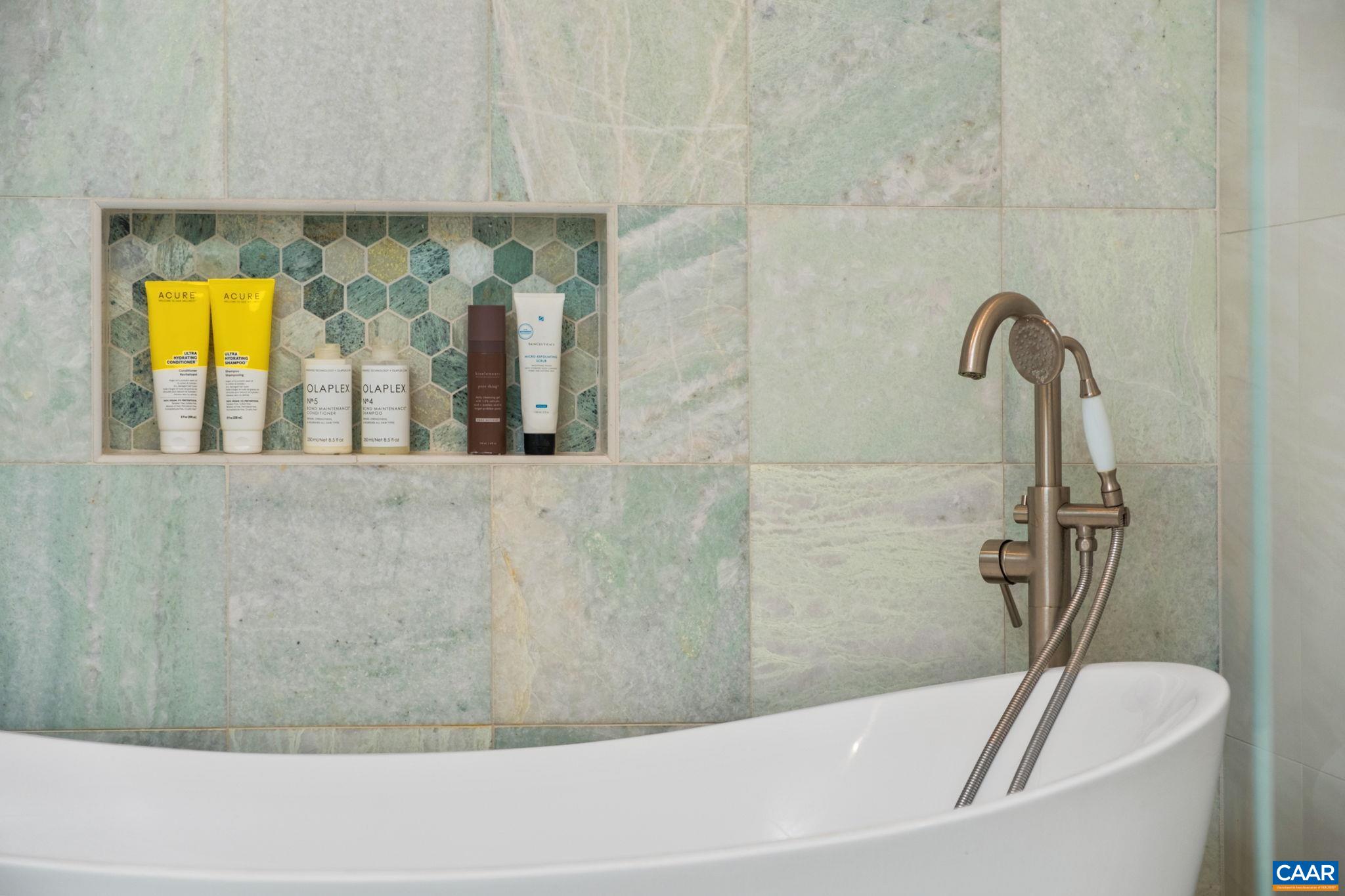 274 GREY DOVE LN, CHARLOTTESVILLE, Virginia 22903, 3 Bedrooms Bedrooms, ,3 BathroomsBathrooms,Residential,274 GREY DOVE LN,674178 MLS # 674178