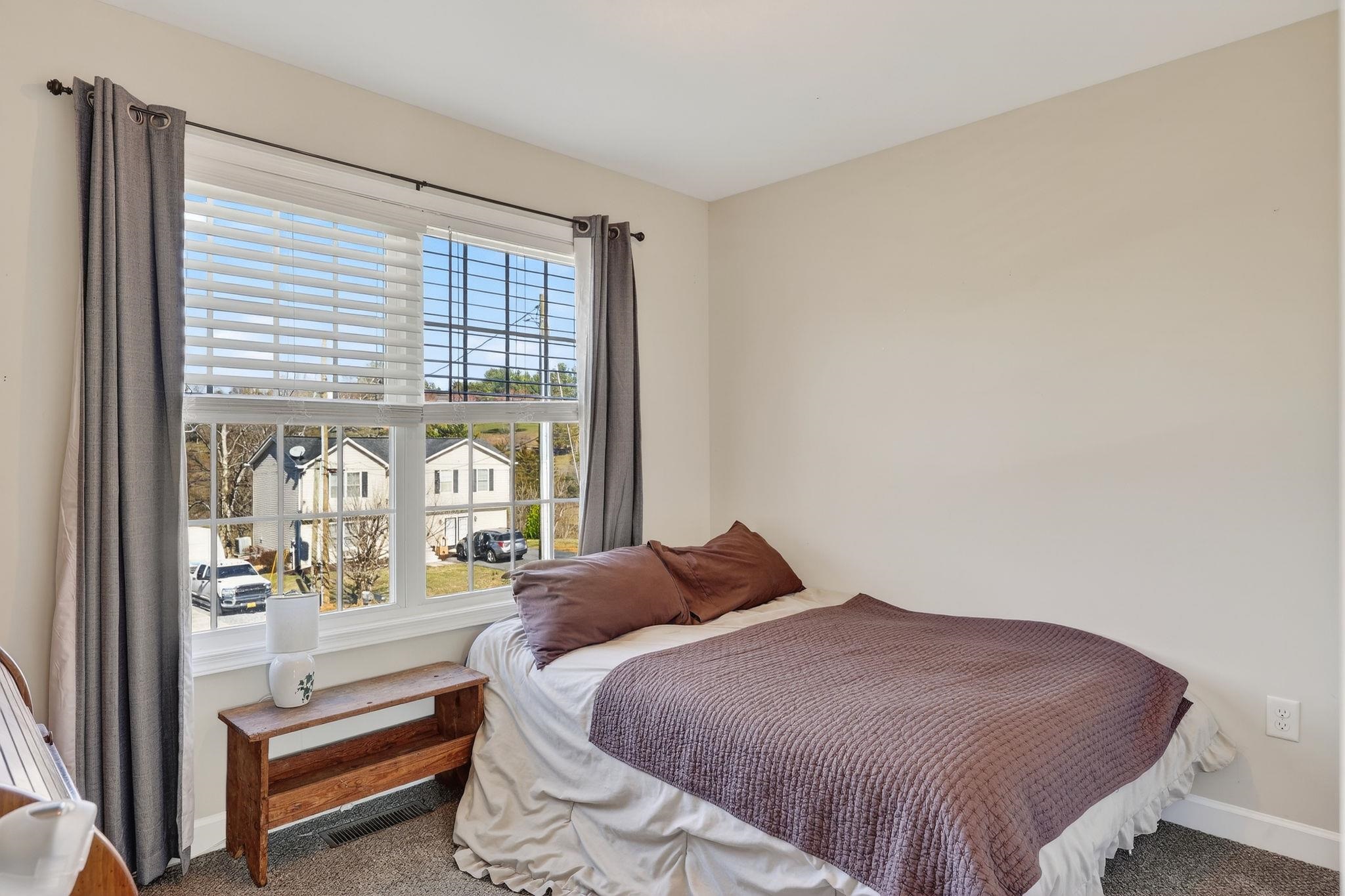 235 LOCUSTDALE LOOP, SHENANDOAH, Virginia 22849, 4 Bedrooms Bedrooms, ,3 BathroomsBathrooms,Residential,235 LOCUSTDALE LOOP,674233 MLS # 674233