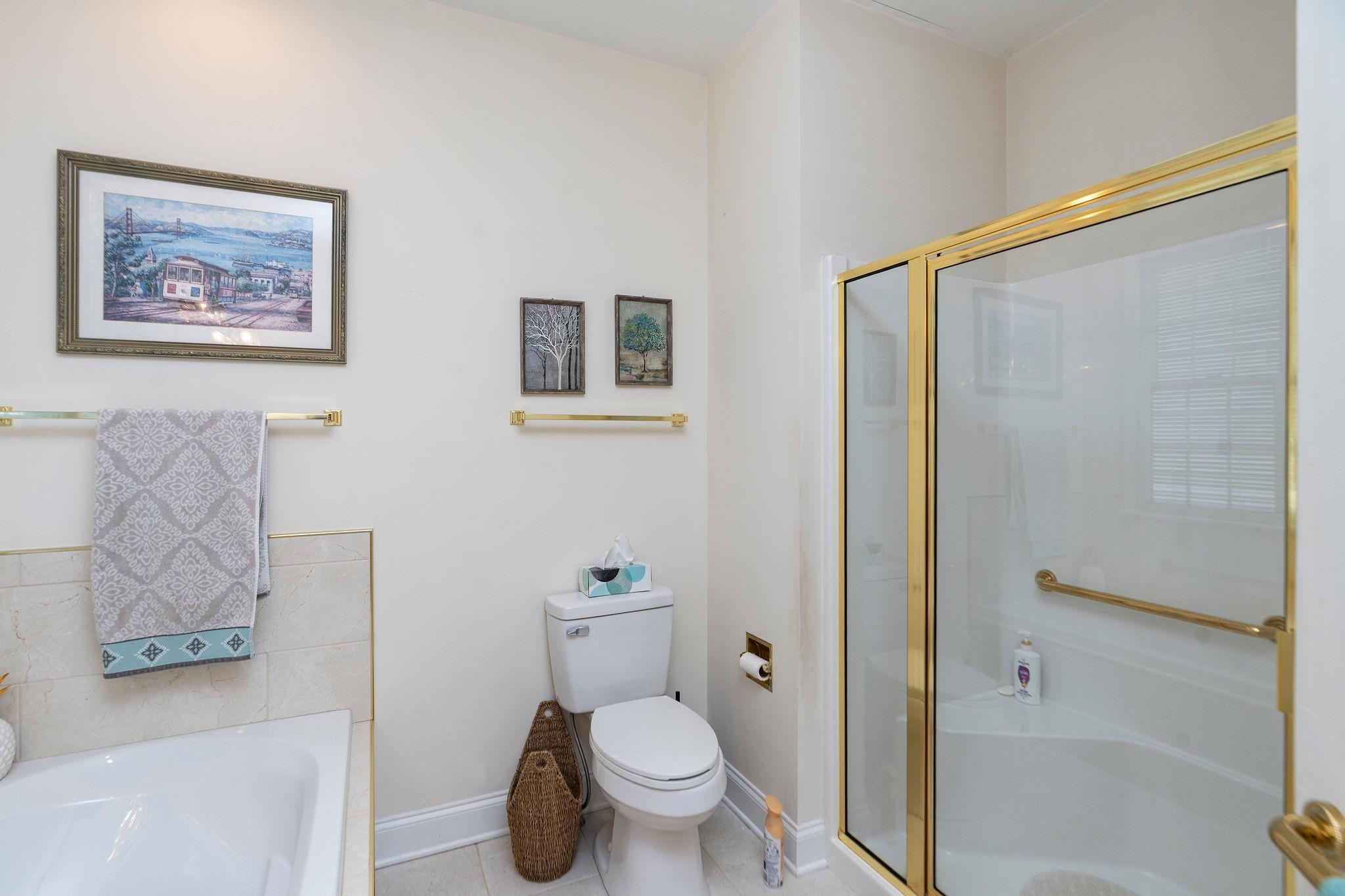 108 QUEENS CT, WAYNESBORO, Virginia 22980, 2 Bedrooms Bedrooms, ,2 BathroomsBathrooms,Residential,108 QUEENS CT,674234 MLS # 674234