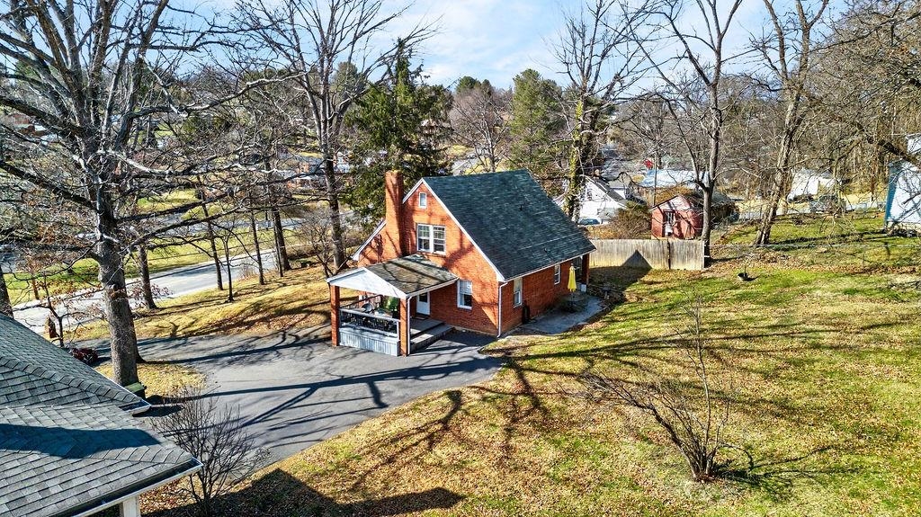 1521 CHURCHVILLE AVE, STAUNTON, Virginia 24401, 3 Bedrooms Bedrooms, ,1 BathroomBathrooms,Residential,1521 CHURCHVILLE AVE,674235 MLS # 674235