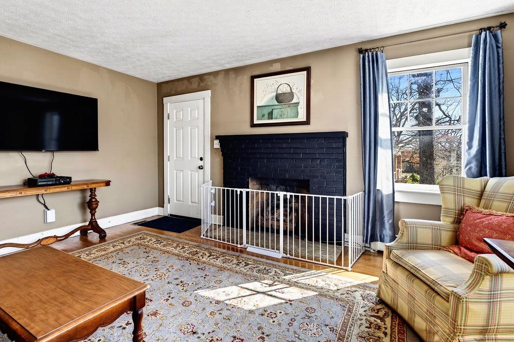 1521 CHURCHVILLE AVE, STAUNTON, Virginia 24401, 3 Bedrooms Bedrooms, ,1 BathroomBathrooms,Residential,1521 CHURCHVILLE AVE,674235 MLS # 674235