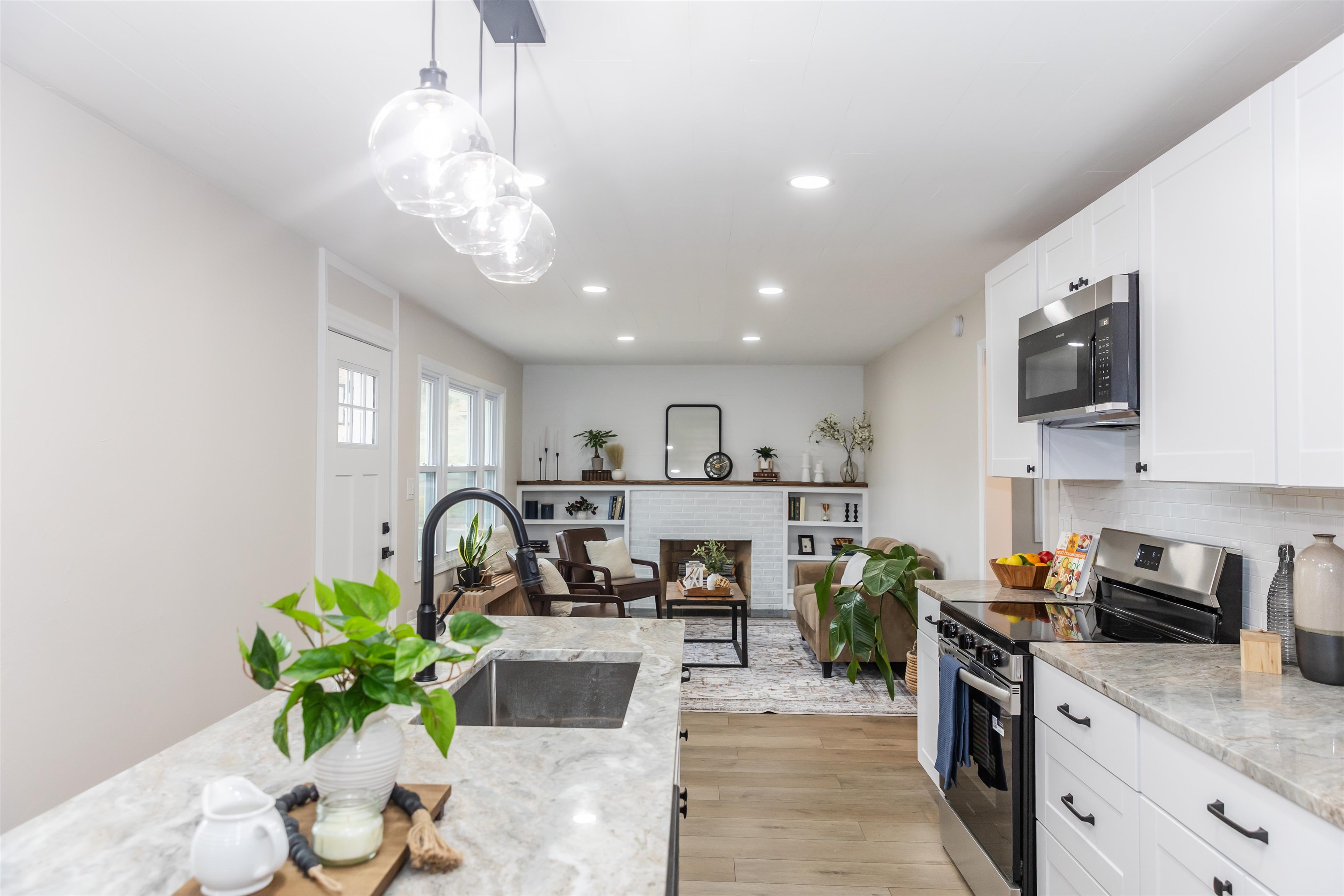 838 CAREY ST, BUENA VISTA, Virginia 24416, 3 Bedrooms Bedrooms, ,2 BathroomsBathrooms,Residential,838 CAREY ST,674237 MLS # 674237 838 CAREY ST, BUENA VISTA, Virginia 24416, 3 Bedrooms Bedrooms, ,2 BathroomsBathrooms,Residential,838 CAREY ST,674237 MLS # 674237