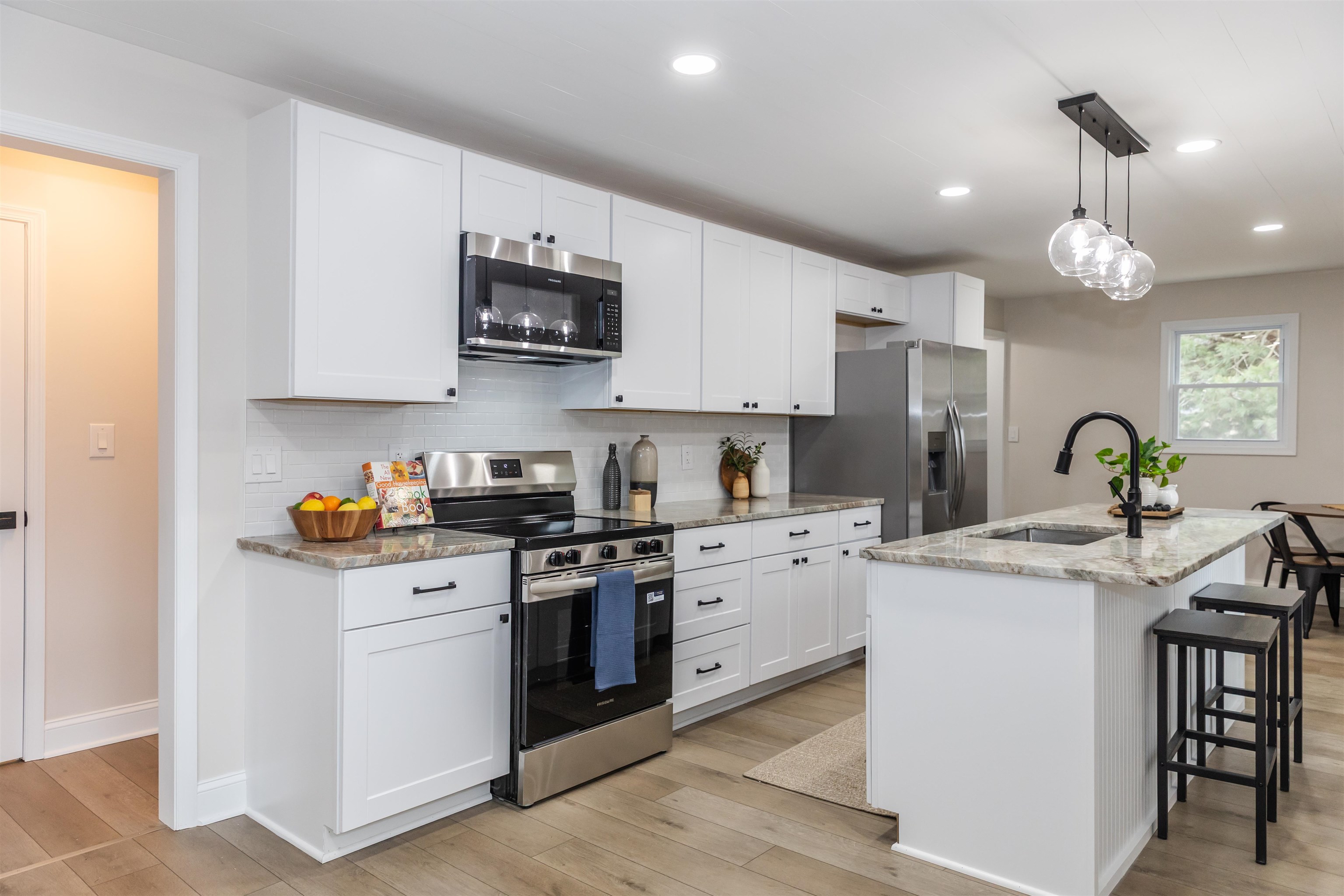 838 CAREY ST, BUENA VISTA, Virginia 24416, 3 Bedrooms Bedrooms, ,2 BathroomsBathrooms,Residential,838 CAREY ST,674237 MLS # 674237 838 CAREY ST, BUENA VISTA, Virginia 24416, 3 Bedrooms Bedrooms, ,2 BathroomsBathrooms,Residential,838 CAREY ST,674237 MLS # 674237