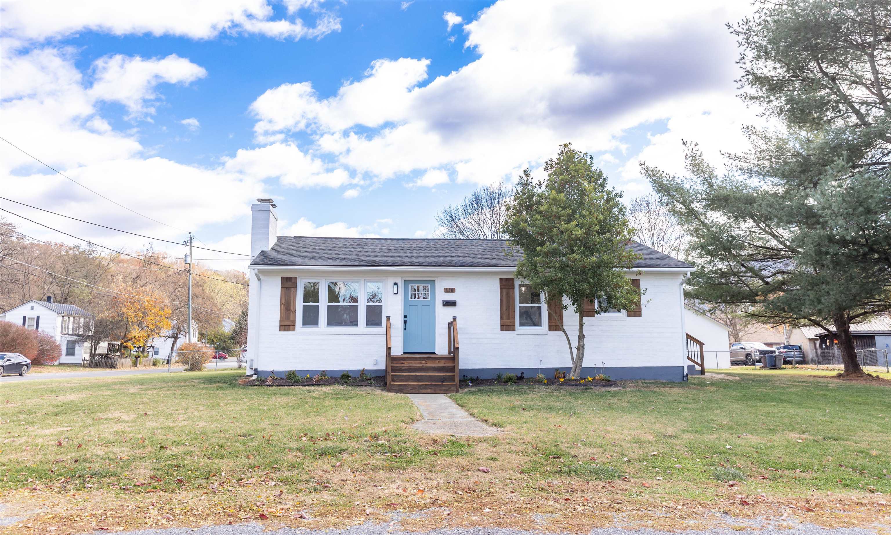 838 CAREY ST, BUENA VISTA, Virginia 24416, 3 Bedrooms Bedrooms, ,2 BathroomsBathrooms,Residential,838 CAREY ST,674237 MLS # 674237 838 CAREY ST, BUENA VISTA, Virginia 24416, 3 Bedrooms Bedrooms, ,2 BathroomsBathrooms,Residential,838 CAREY ST,674237 MLS # 674237