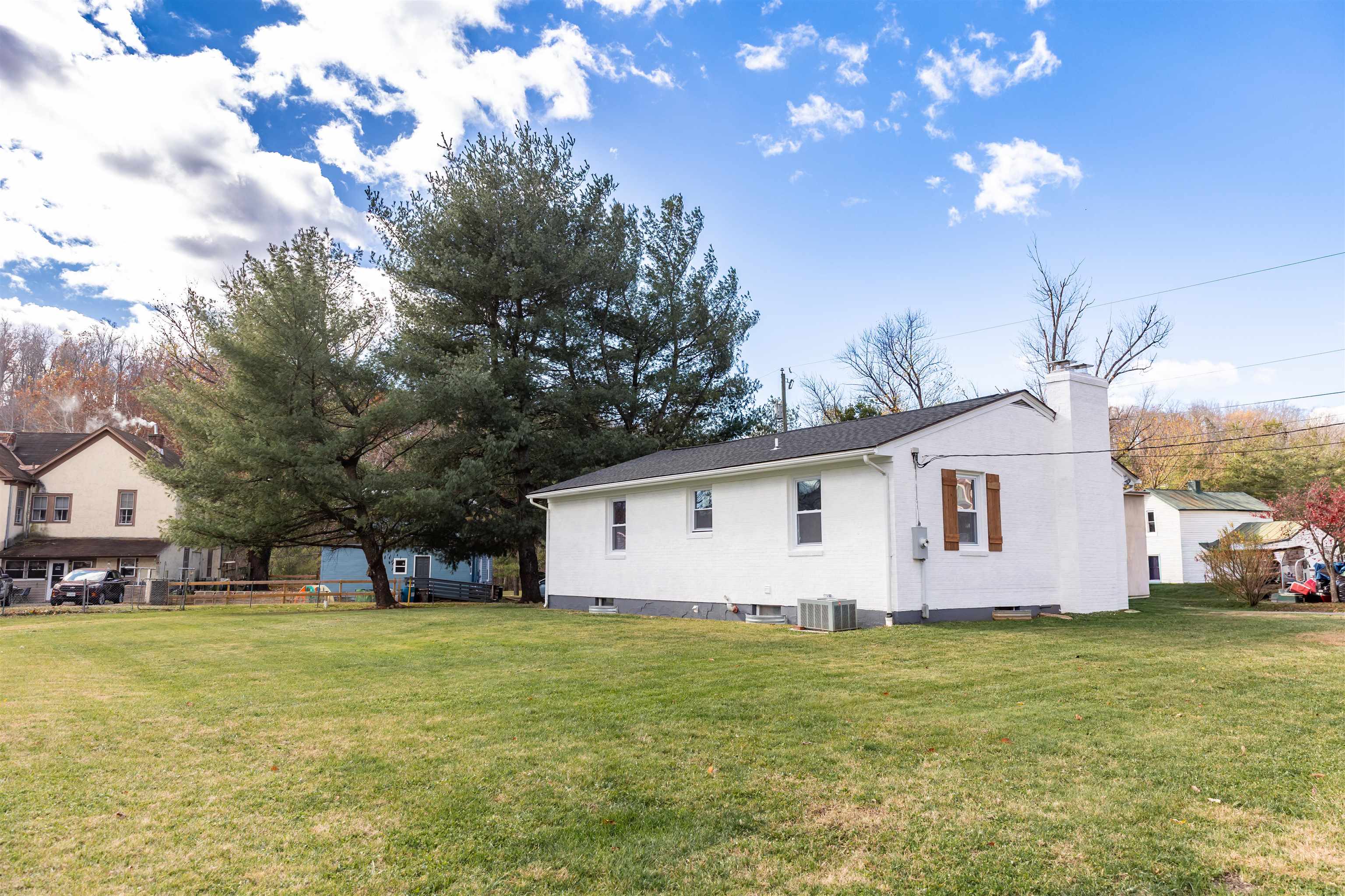 838 CAREY ST, BUENA VISTA, Virginia 24416, 3 Bedrooms Bedrooms, ,2 BathroomsBathrooms,Residential,838 CAREY ST,674237 MLS # 674237 838 CAREY ST, BUENA VISTA, Virginia 24416, 3 Bedrooms Bedrooms, ,2 BathroomsBathrooms,Residential,838 CAREY ST,674237 MLS # 674237