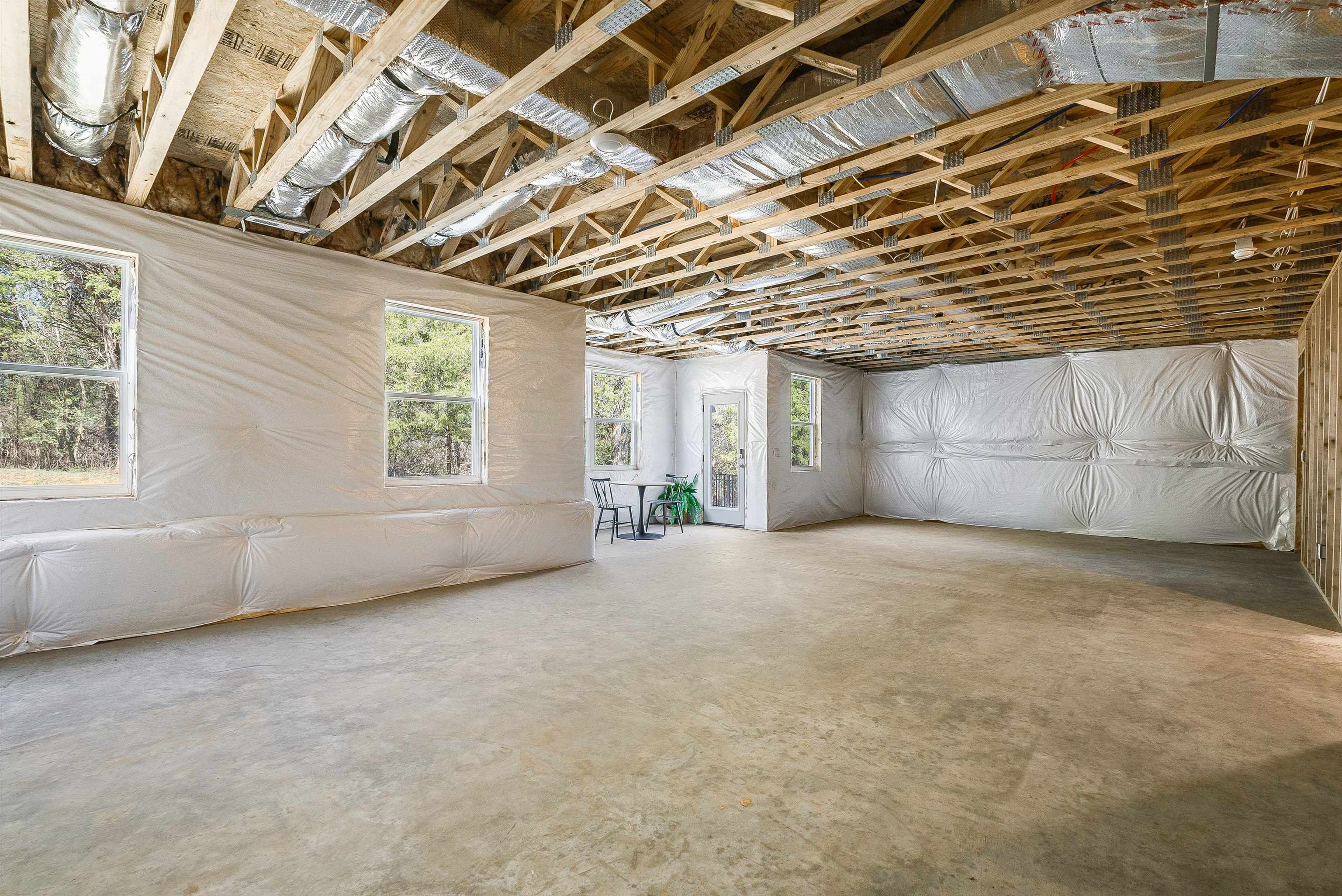 411 STONEWALL JACKSON BLVD, STAUNTON, Virginia 24401, 5 Bedrooms Bedrooms, ,2 BathroomsBathrooms,Residential,411 STONEWALL JACKSON BLVD,674240 MLS # 674240