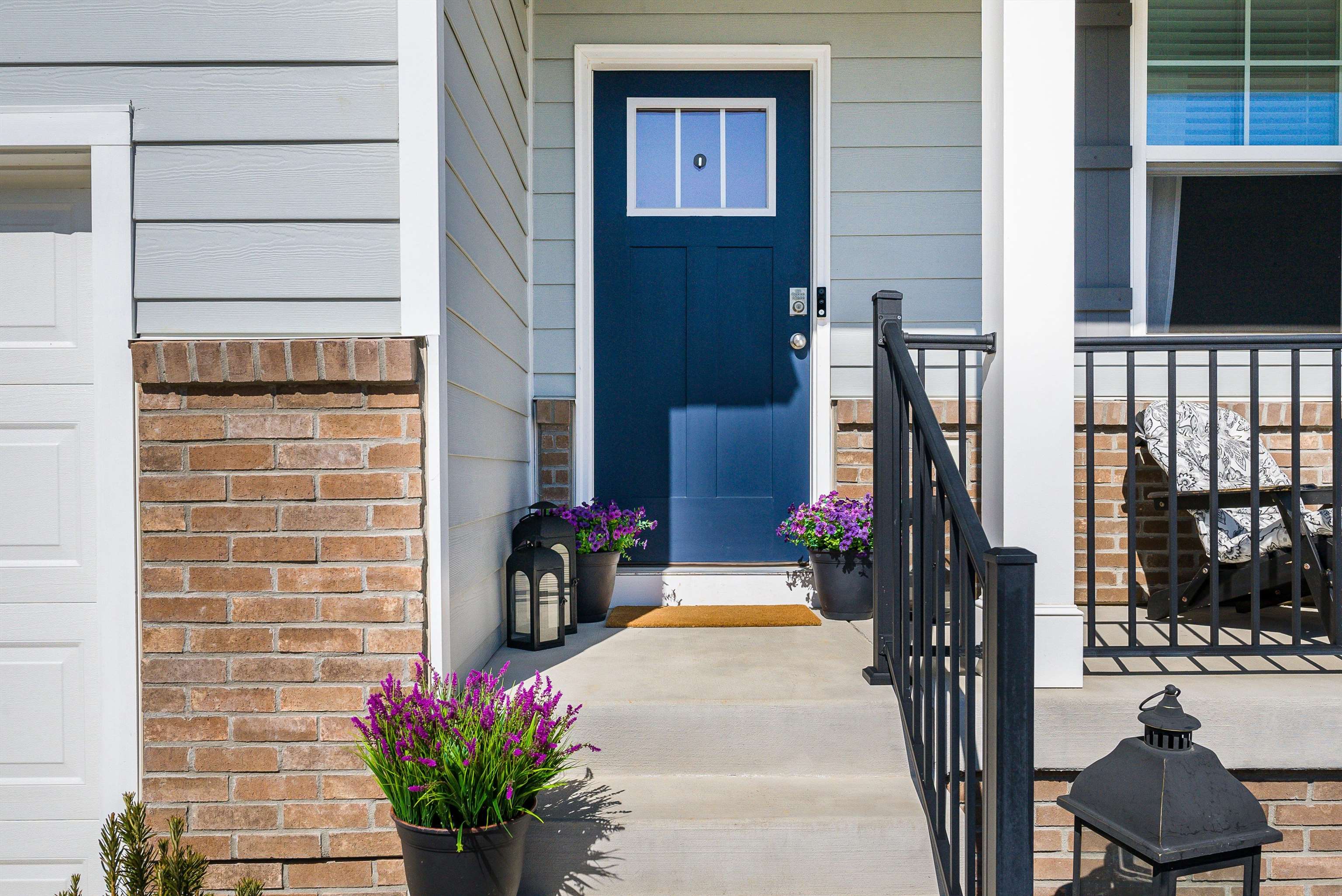 411 STONEWALL JACKSON BLVD, STAUNTON, Virginia 24401, 5 Bedrooms Bedrooms, ,2 BathroomsBathrooms,Residential,411 STONEWALL JACKSON BLVD,674240 MLS # 674240