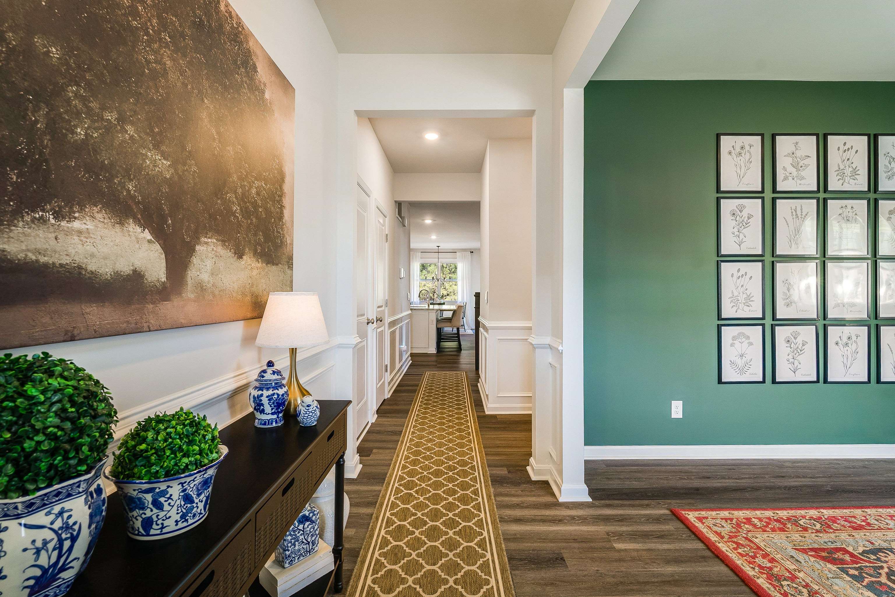 411 STONEWALL JACKSON BLVD, STAUNTON, Virginia 24401, 5 Bedrooms Bedrooms, ,2 BathroomsBathrooms,Residential,411 STONEWALL JACKSON BLVD,674240 MLS # 674240