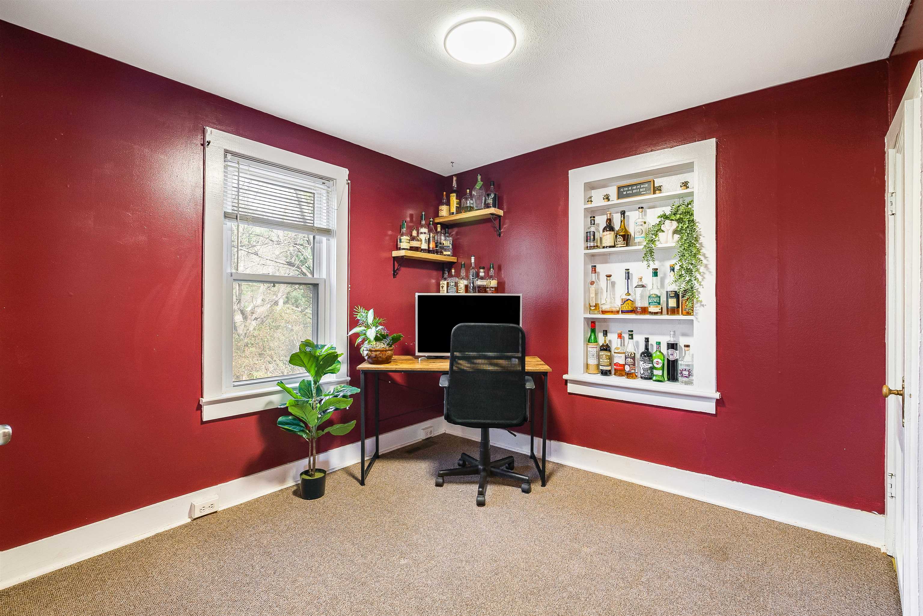 806 RANDOLPH ST, STAUNTON, Virginia 24401, 3 Bedrooms Bedrooms, ,1 BathroomBathrooms,Residential,806 RANDOLPH ST,674241 MLS # 674241