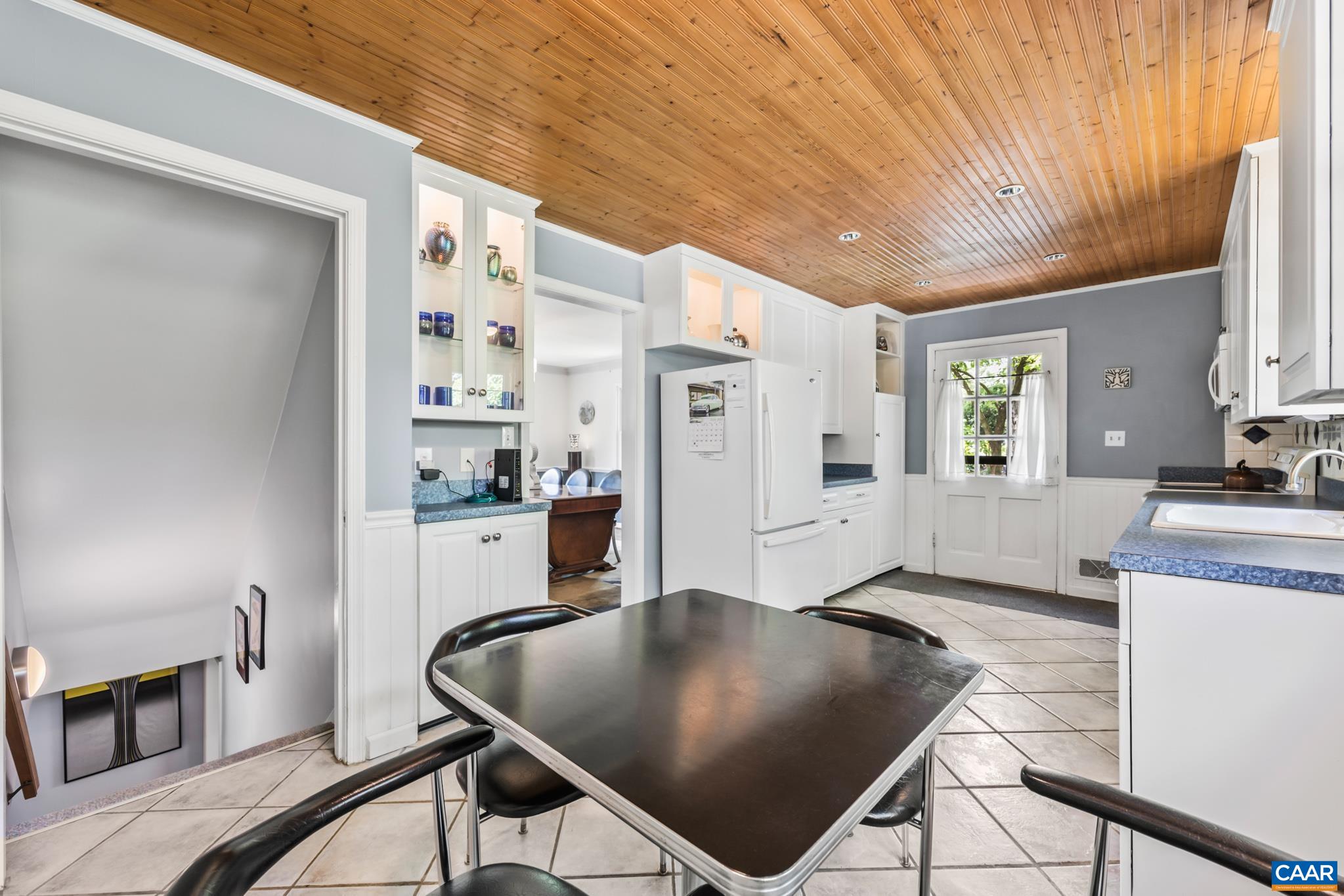 2402 BENNINGTON RD, CHARLOTTESVILLE, Virginia 22901, 4 Bedrooms Bedrooms, ,2 BathroomsBathrooms,Residential,2402 BENNINGTON RD,674242 MLS # 674242