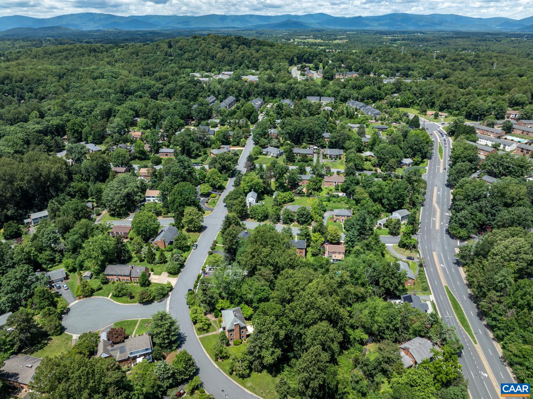 2402 BENNINGTON RD, CHARLOTTESVILLE, Virginia 22901, 4 Bedrooms Bedrooms, ,2 BathroomsBathrooms,Residential,2402 BENNINGTON RD,674242 MLS # 674242