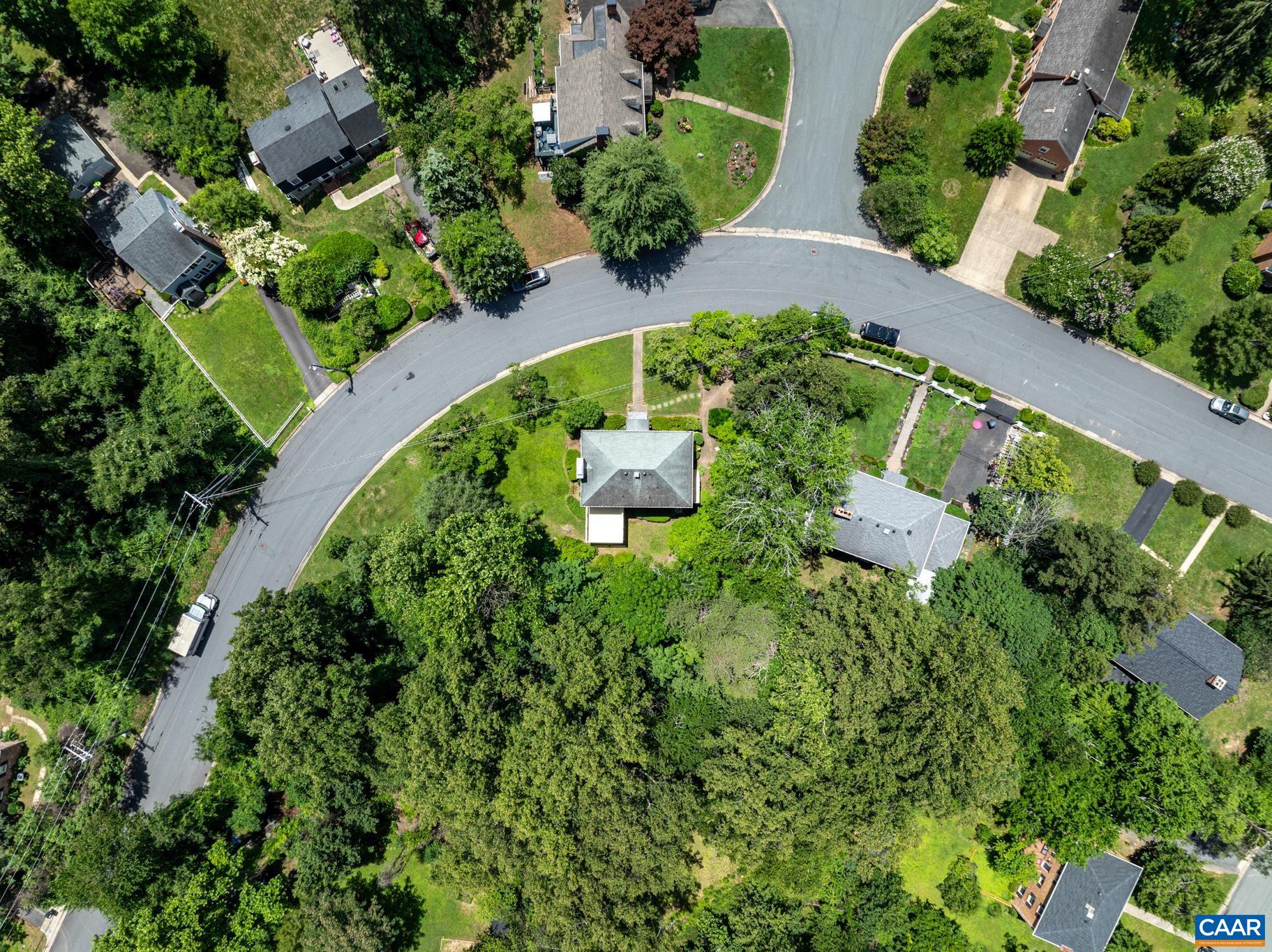 2402 BENNINGTON RD, CHARLOTTESVILLE, Virginia 22901, 4 Bedrooms Bedrooms, ,2 BathroomsBathrooms,Residential,2402 BENNINGTON RD,674242 MLS # 674242