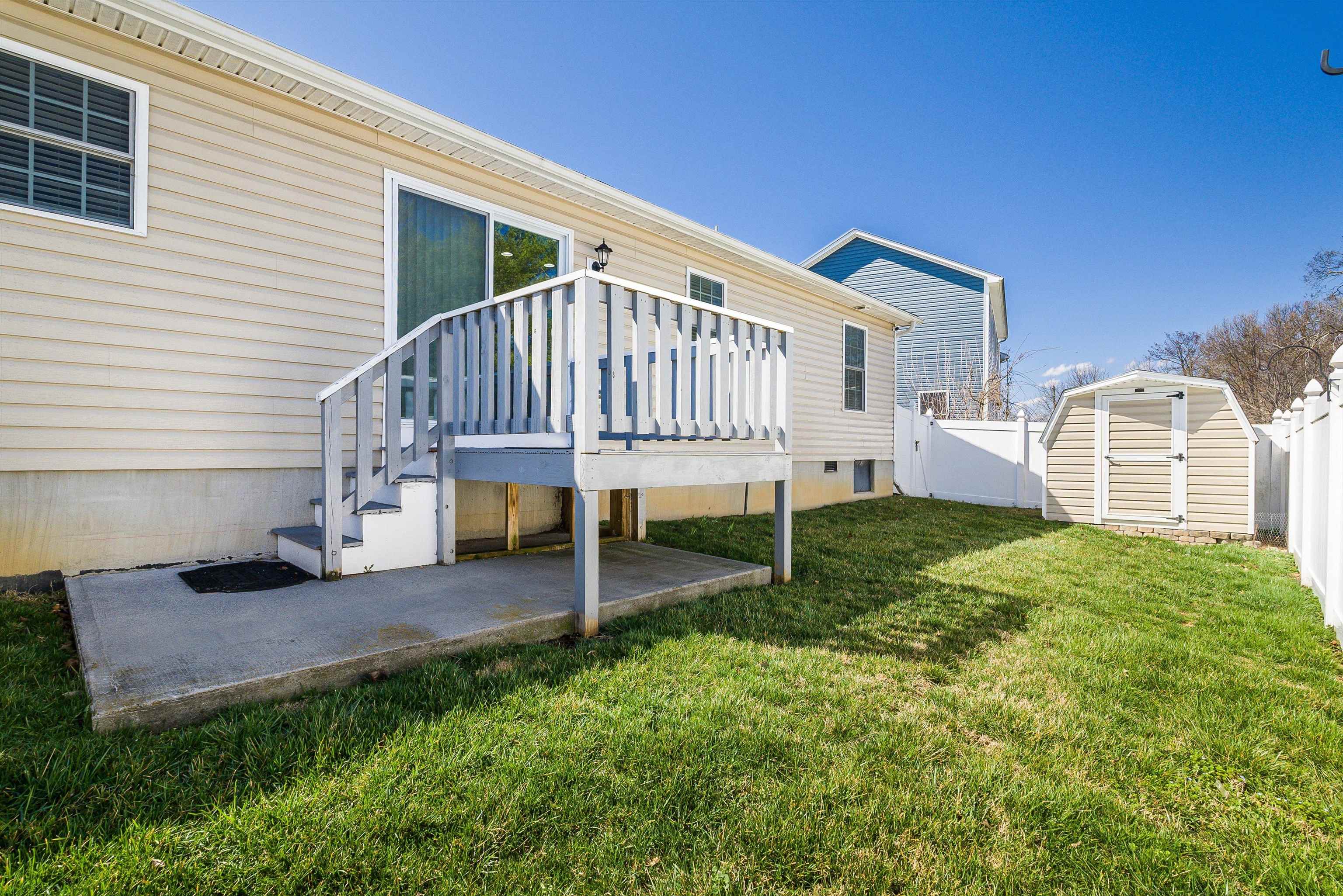 268 DYLAN CIR, BRIDGEWATER, Virginia 22812, 3 Bedrooms Bedrooms, ,2 BathroomsBathrooms,Residential,268 DYLAN CIR,674245 MLS # 674245