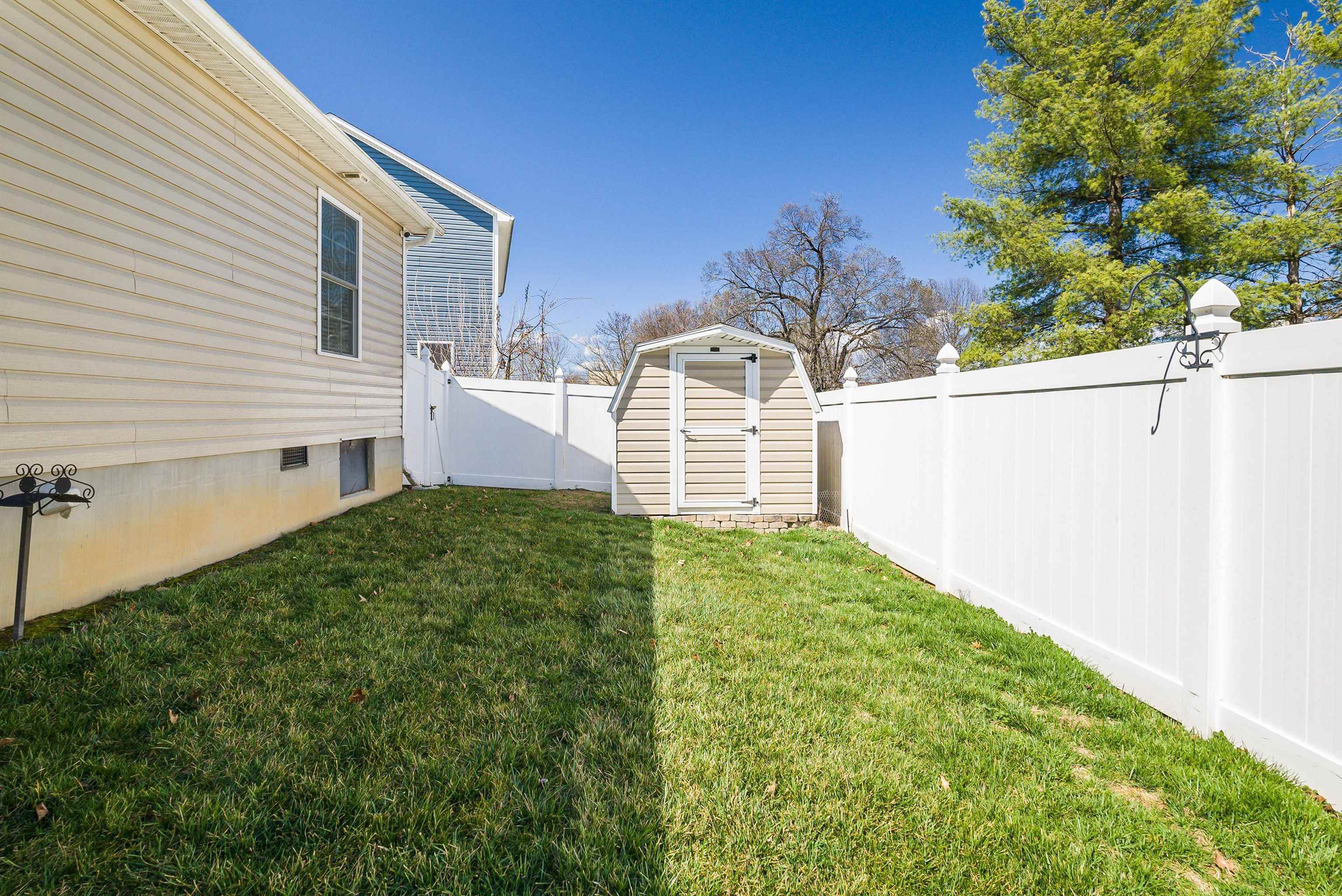 268 DYLAN CIR, BRIDGEWATER, Virginia 22812, 3 Bedrooms Bedrooms, ,2 BathroomsBathrooms,Residential,268 DYLAN CIR,674245 MLS # 674245